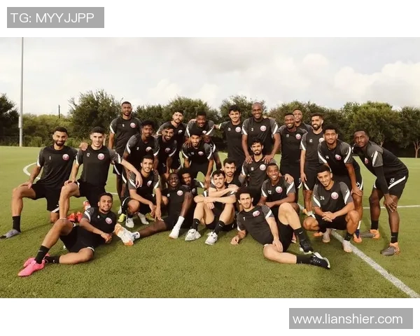 足球明星齐聚卡塔尔球员盛会展现足球魅力与激情